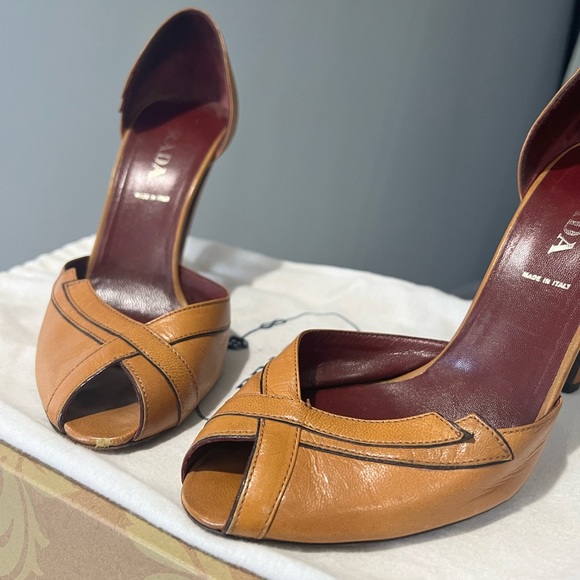 Authentic vintage Prada heels size 38 - Picture 5 of 7